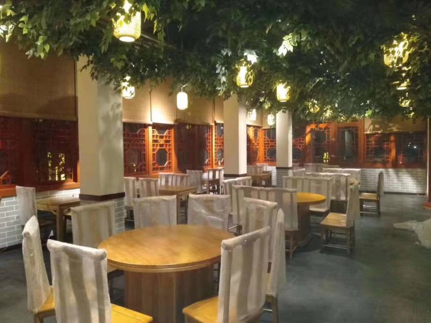 20191223/5e00b8c6b990e.jpg 西安飯店餐桌椅定制案例.jpg