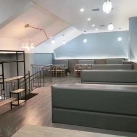 銅川紙包魚(yú)餐廳桌椅卡座案例