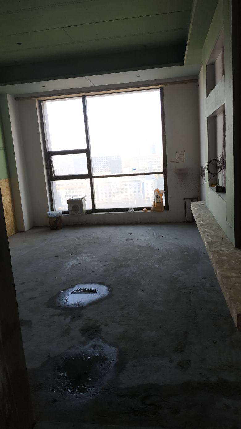 20210426/608629e188b25.jpg 設(shè)計師測量酒店大床房.jpg