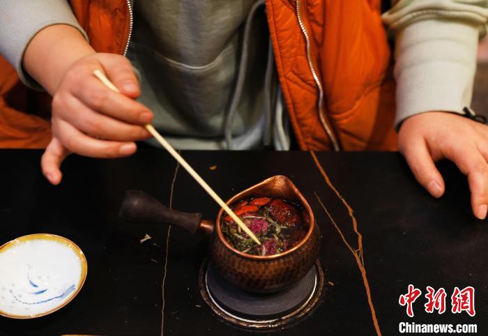 20220617/62ac52e23670b.jpg 烹煮罐罐茶.jpg